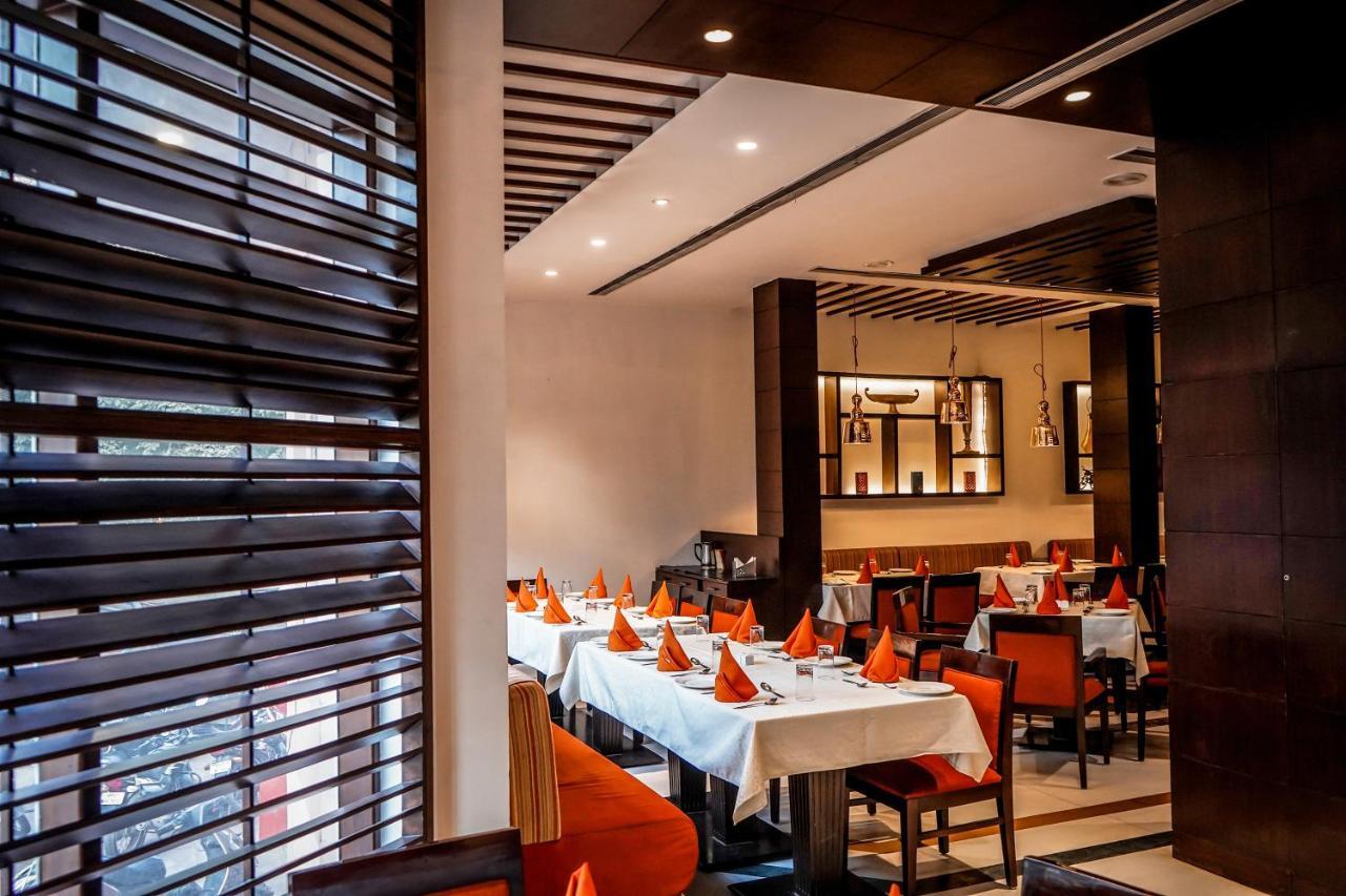 Hotel Gwalior Regency Esterno foto