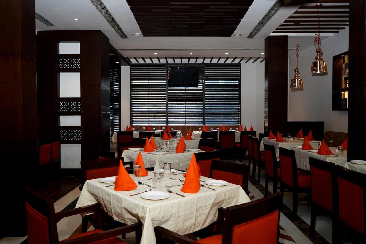 Hotel Gwalior Regency Esterno foto