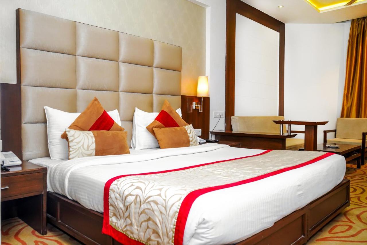 Hotel Gwalior Regency Esterno foto