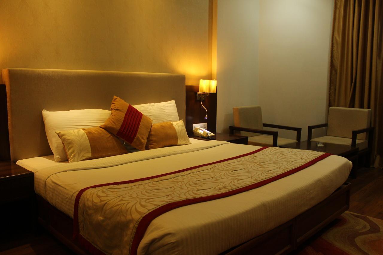 Hotel Gwalior Regency Esterno foto