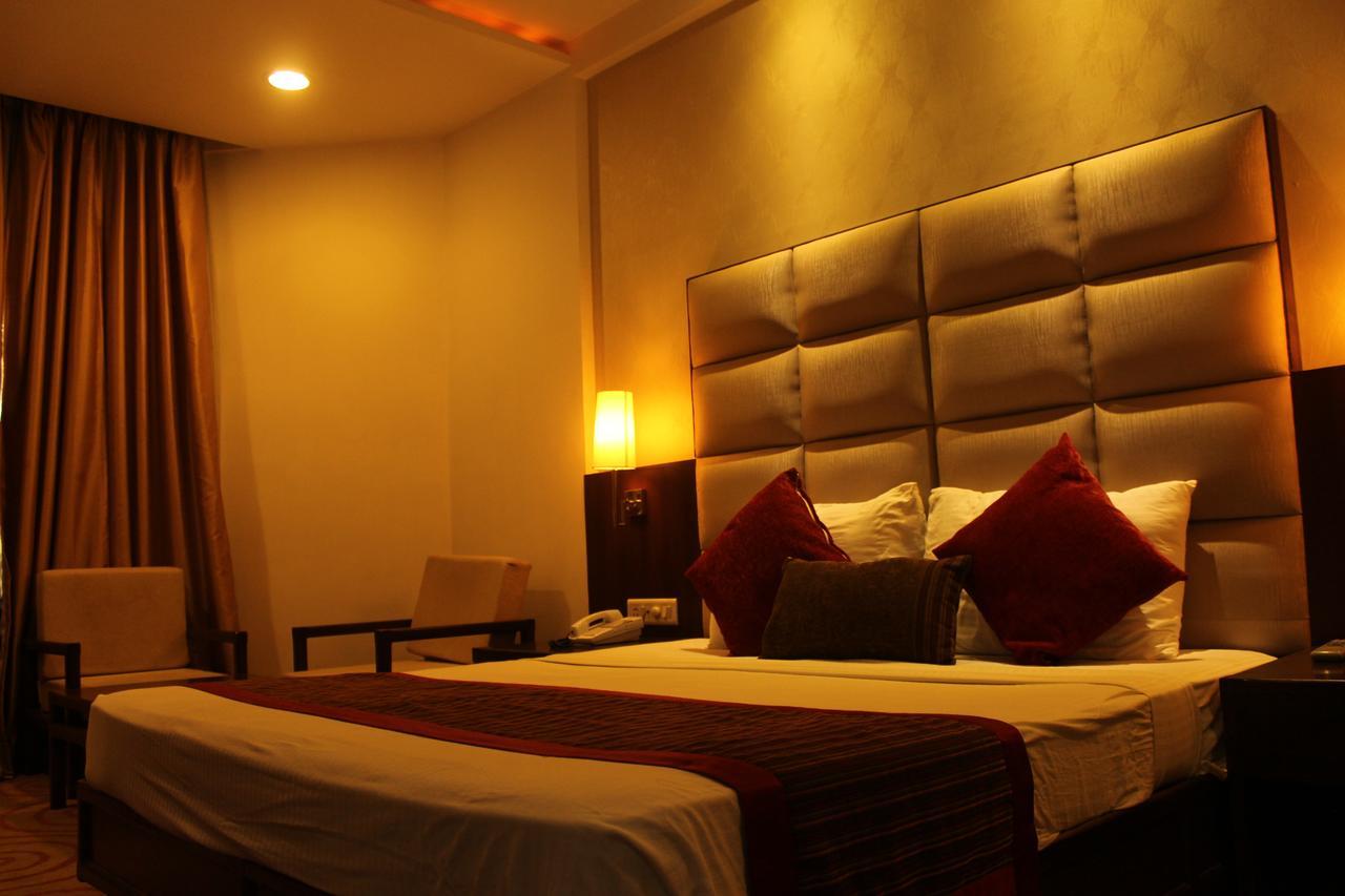 Hotel Gwalior Regency Esterno foto