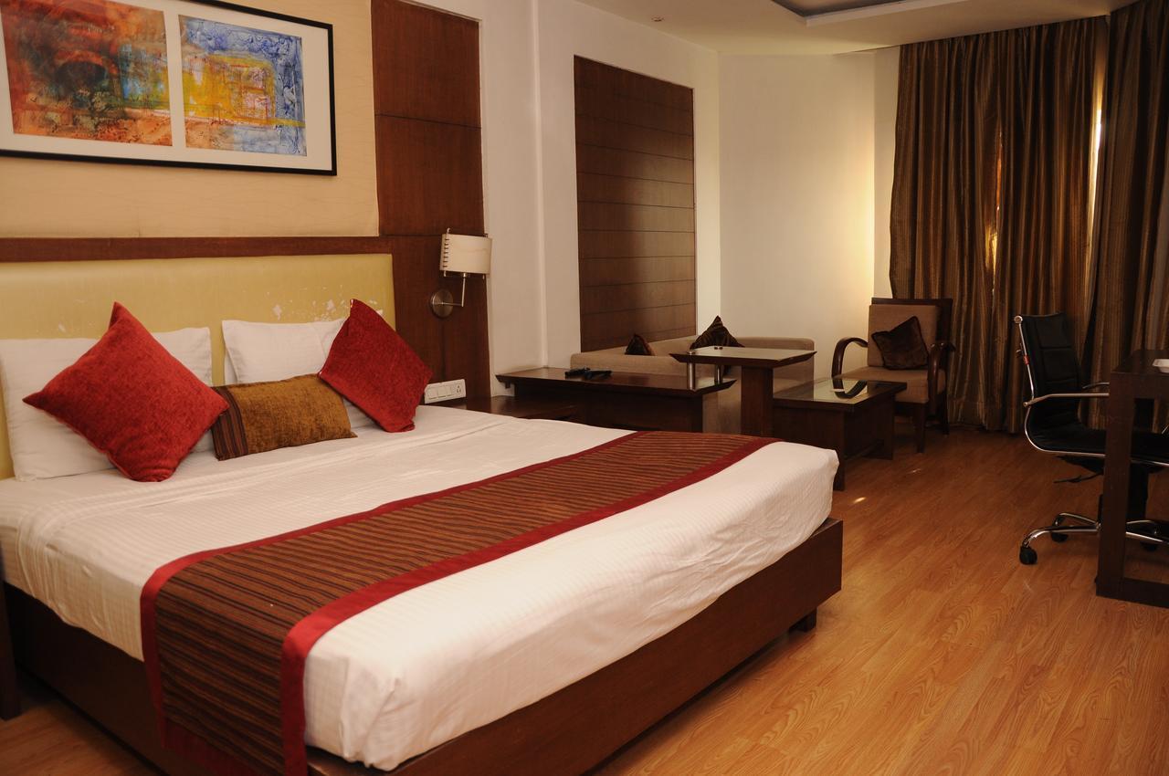 Hotel Gwalior Regency Esterno foto
