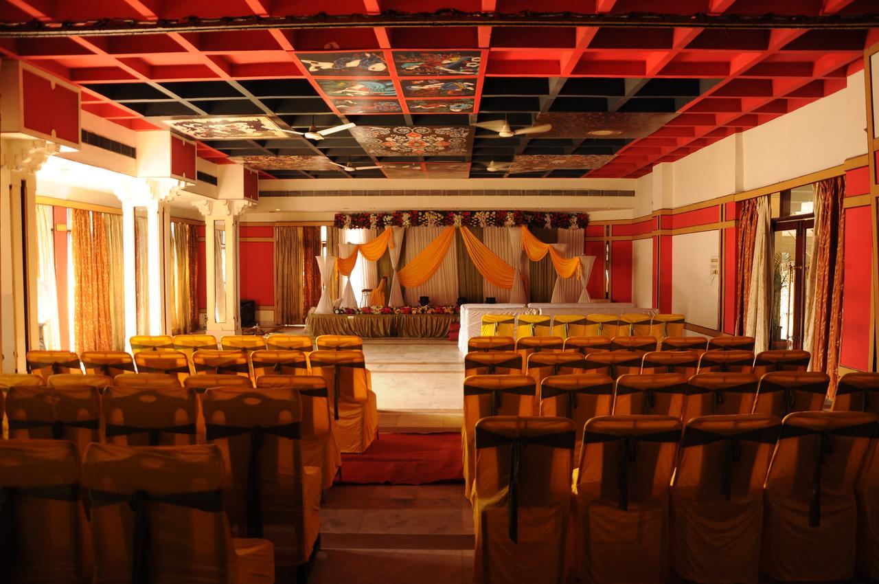 Hotel Gwalior Regency Esterno foto